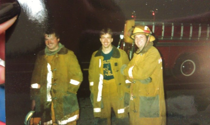 407919_3043331996015_509982999_n